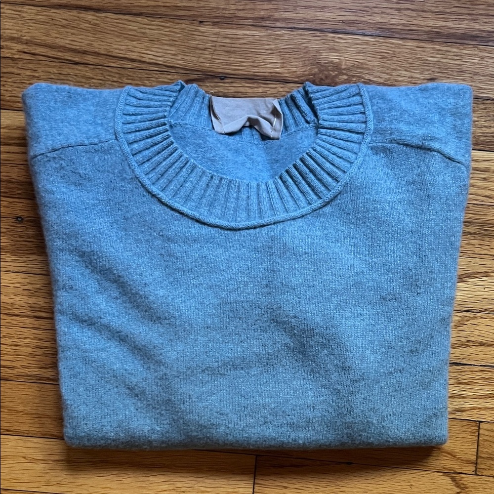 Everlane Women's Crewneck Sweater in Dusty Blue - Picture 7 of 7